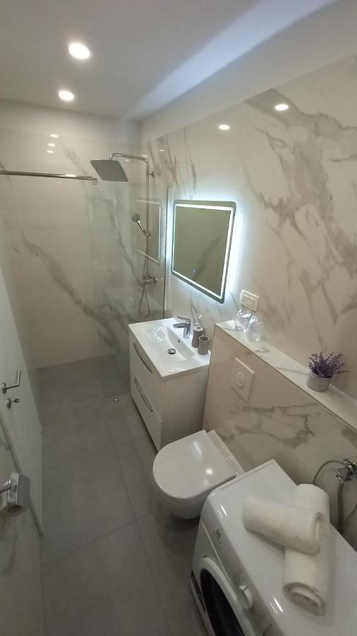 Lux Apartman Antonija Makarska Luaran gambar