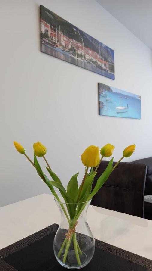 Lux Apartman Antonija Makarska Luaran gambar